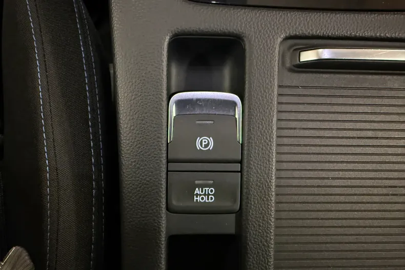 Volkswagen Passat din 2021 cu 129.813 km - oferta VOL142267 - foto 28