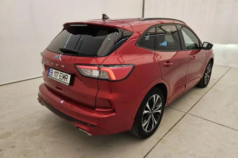 Ford Kuga din 2020 cu 76.085 km - oferta FOR142273 - foto 4