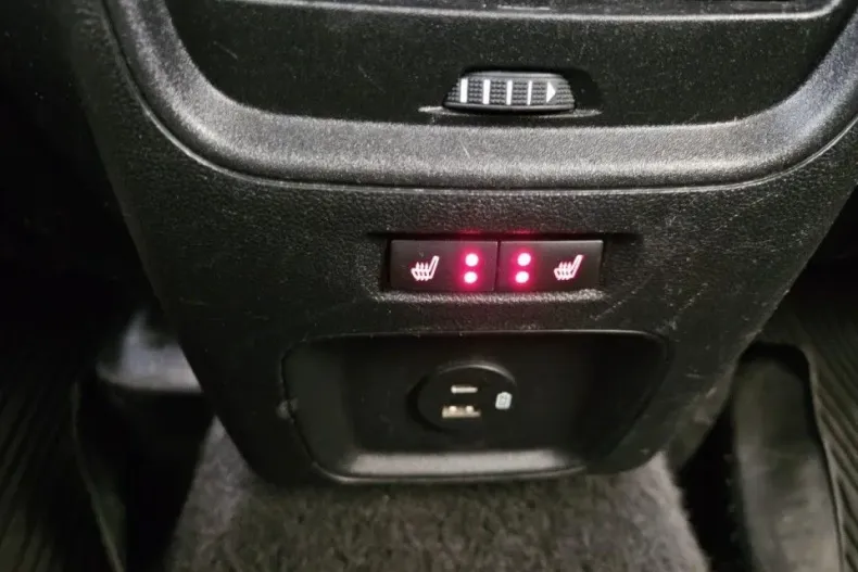 Ford Kuga din 2020 cu 76.085 km - oferta FOR142273 - foto 11