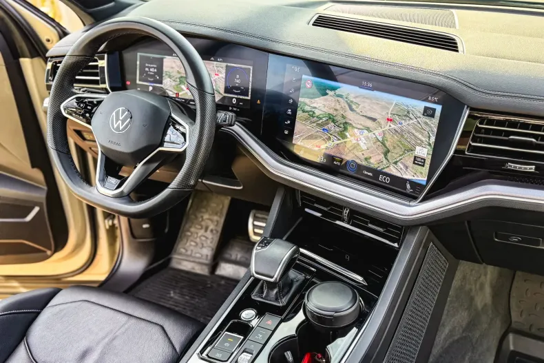 Volkswagen Touareg din 2023 cu 35.820 km - oferta VOL142287 - foto 19