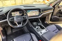 Volkswagen Touareg din 2023 cu 35.820 km - oferta VOL142287 - foto 23