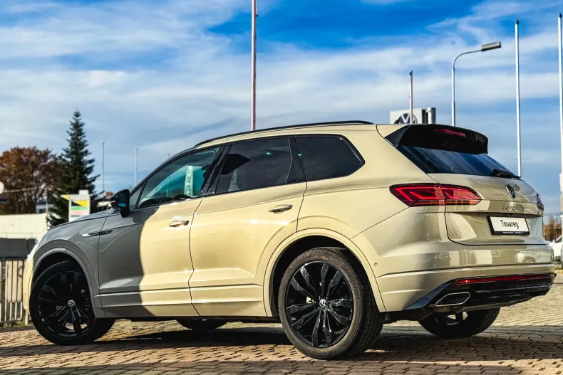 Volkswagen Touareg din 2023 cu 35.820 km - oferta VOL142287 - foto 31