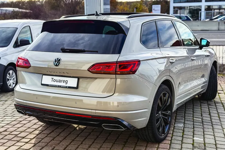 Volkswagen Touareg din 2023 cu 35.820 km - oferta VOL142287 - foto 35