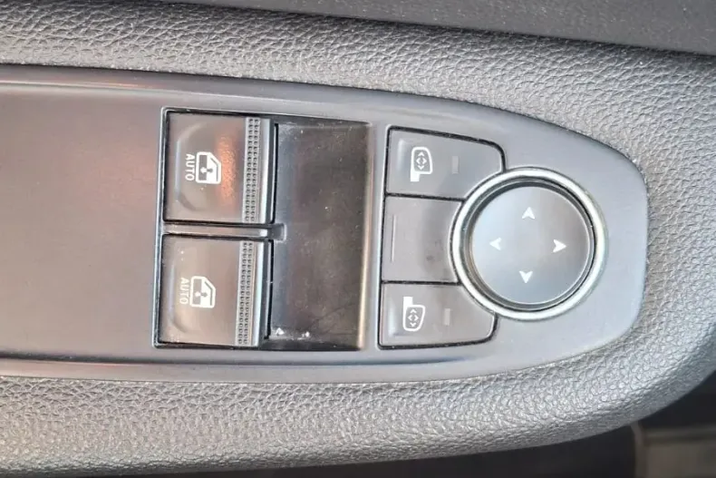 Renault Clio din 2022 cu 122.000 km - oferta REN142293 - foto 18