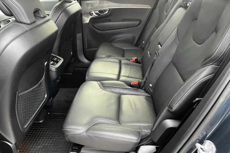 Volvo XC90 din 2023 cu 38.523 km - oferta VOL142305 - foto 11