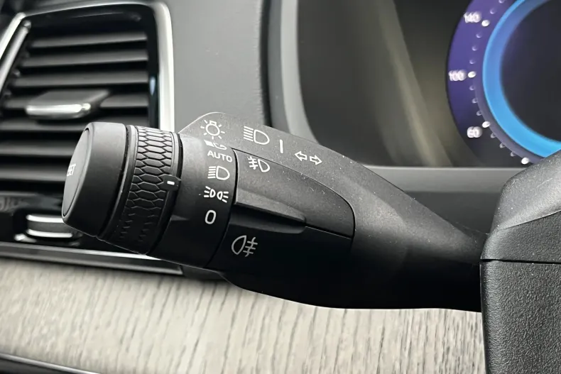 Volvo XC90 din 2023 cu 38.523 km - oferta VOL142305 - foto 19