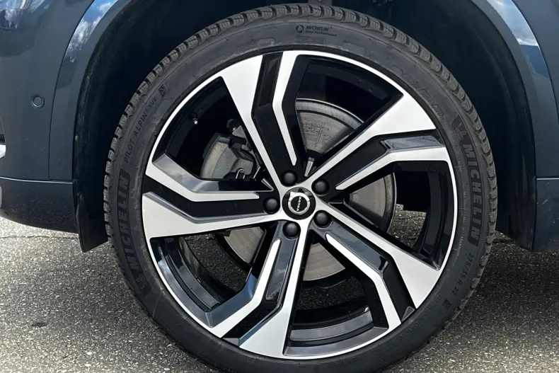 Volvo XC90 din 2023 cu 38.523 km - oferta VOL142305 - foto 32