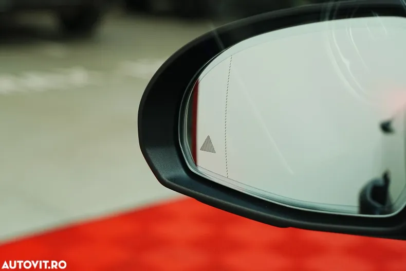 Mercedes-Benz C 200 AMG Line din 2025 cu 3.950 km - oferta MER142314 - foto 29