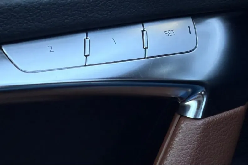 Audi A6 din 2024 cu 68.576 km - oferta AUD142331 - foto 30