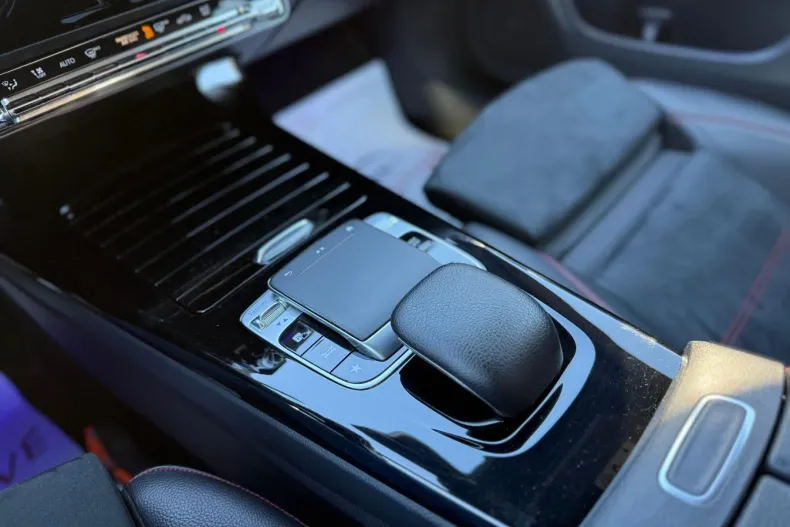 Mercedes-Benz CLA /180D din 2019 cu 178.179 km - oferta MER142332 - foto 22