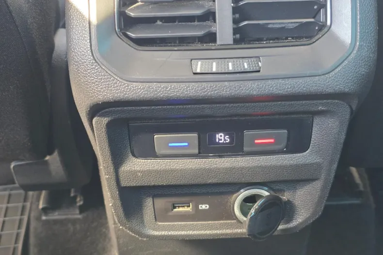 Volkswagen Tiguan din 2020 cu 95.988 km - oferta VOL142334 - foto 26