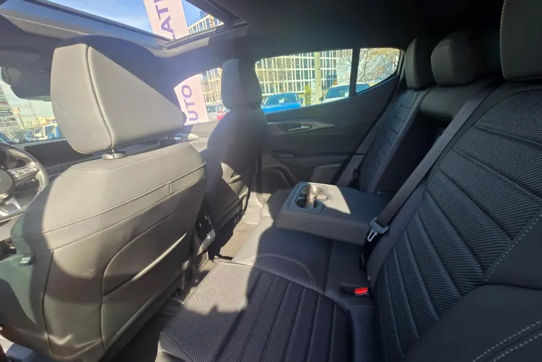 Alfa Romeo Tonale din 2023 cu 16.480 km - oferta ALF142335 - foto 37