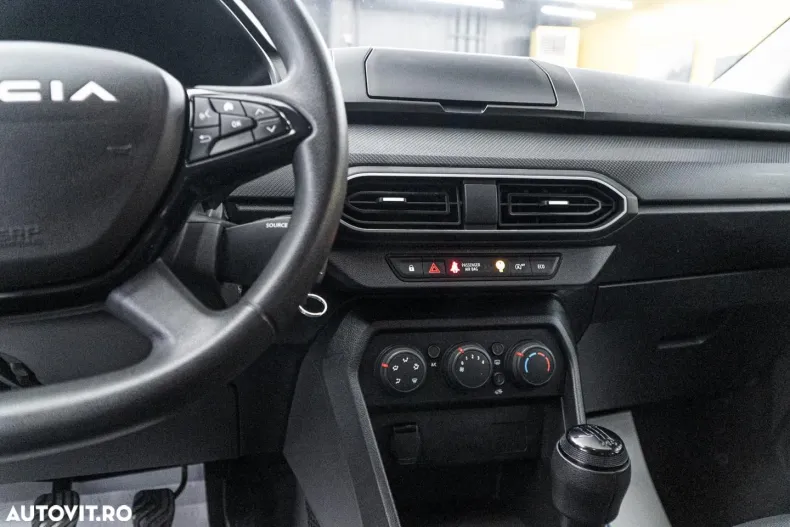 Dacia Jogger din 2023 cu 97.000 km - oferta DAC142343 - foto 18