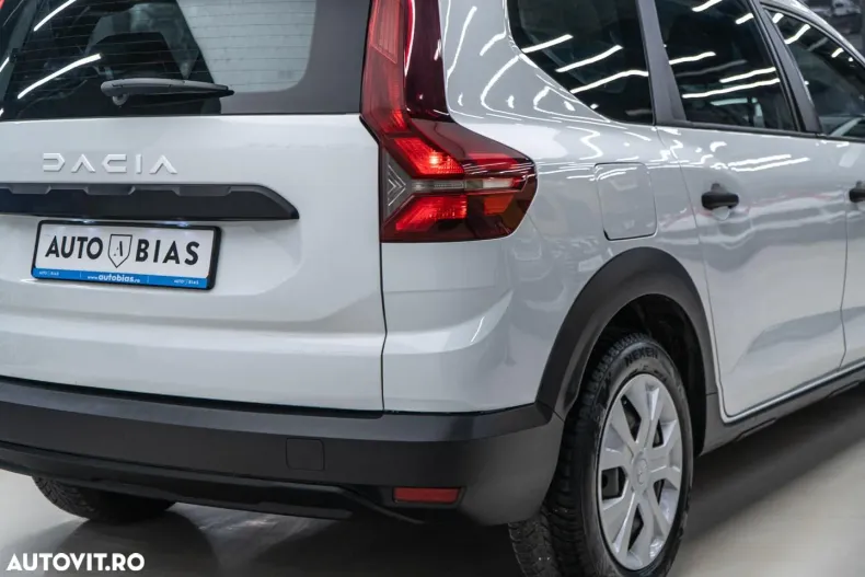 Dacia Jogger din 2023 cu 97.000 km - oferta DAC142343 - foto 37