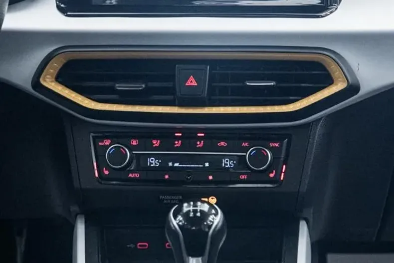 Seat Arona din 2021 cu 95.142 km - oferta SEA142345 - foto 6