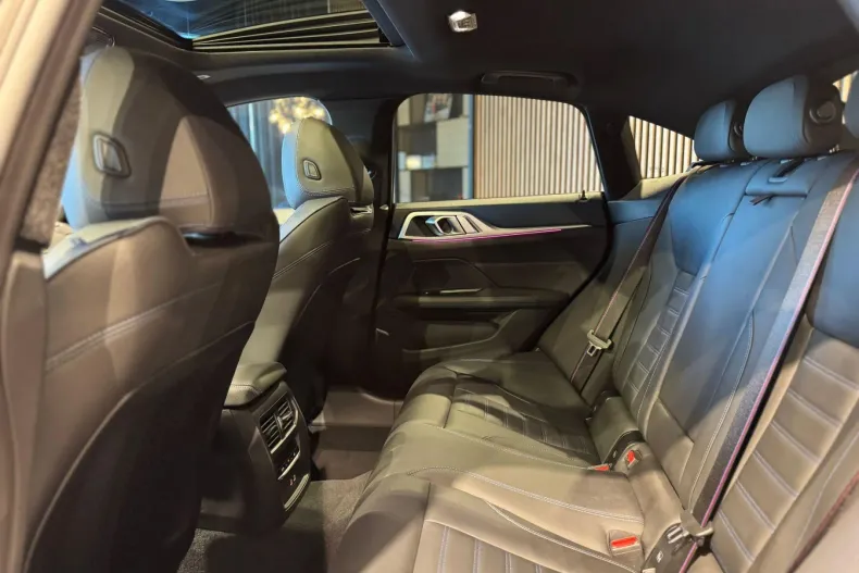 BMW Seria 4 din 2024 cu 22.900 km - oferta BMW142349 - foto 21