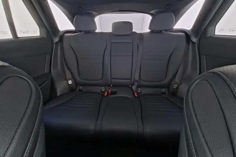 Mercedes-Benz GLC din 2025 cu 15.243 km - oferta MER142357 - foto 6