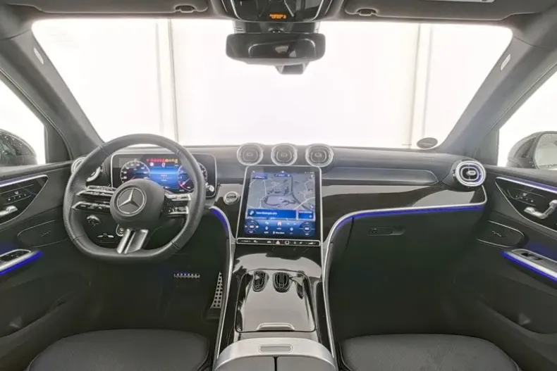 Mercedes-Benz GLC din 2025 cu 15.243 km - oferta MER142357 - foto 9