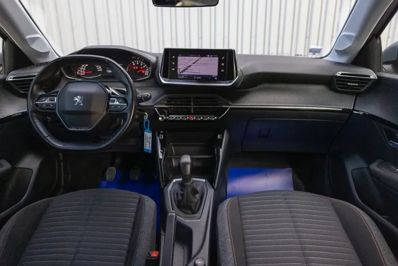 Peugeot 208 din 2020 cu 97.000 km - oferta PEU142375 - foto 26