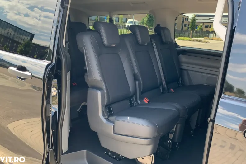 Ford Tourneo Custom din 2025 cu 26.020 km - oferta FOR142380 - foto 10