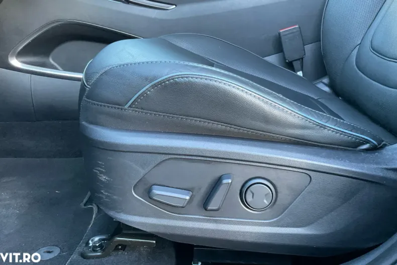 Hyundai TUCSON din 2021 cu 100.051 km - oferta HYU142383 - foto 33