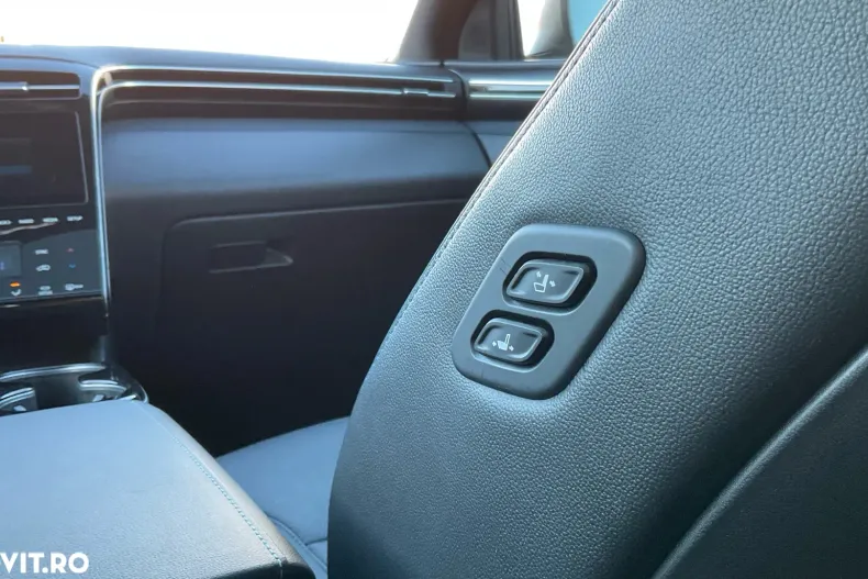 Hyundai TUCSON din 2021 cu 100.051 km - oferta HYU142383 - foto 40