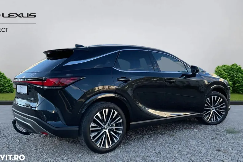 Lexus Seria RX din 2023 cu 18.239 km - oferta LEX142385 - foto 34