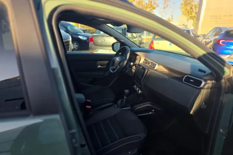 Dacia Duster din 2022 cu 42.900 km - oferta DAC142390 - foto 20