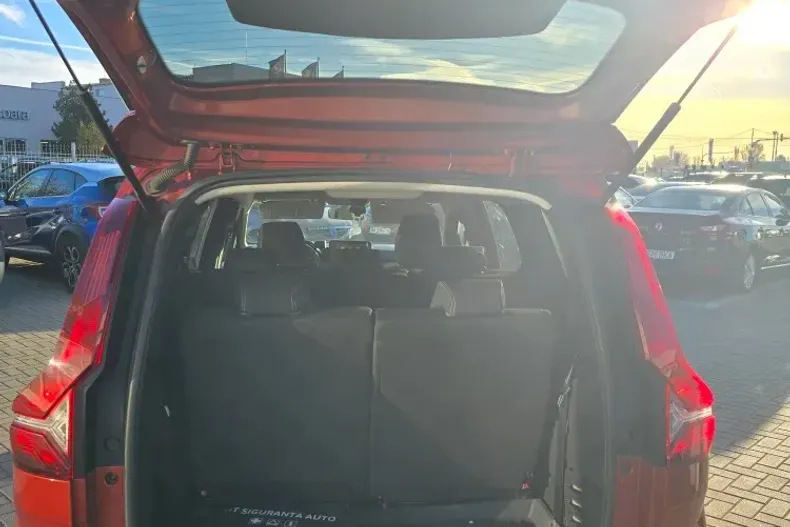 Dacia Jogger din 2022 cu 65.455 km - oferta DAC142391 - foto 12