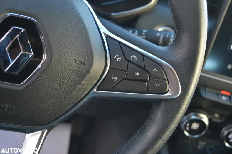 Renault Clio din 2021 cu 3.749 km - oferta REN142392 - foto 12