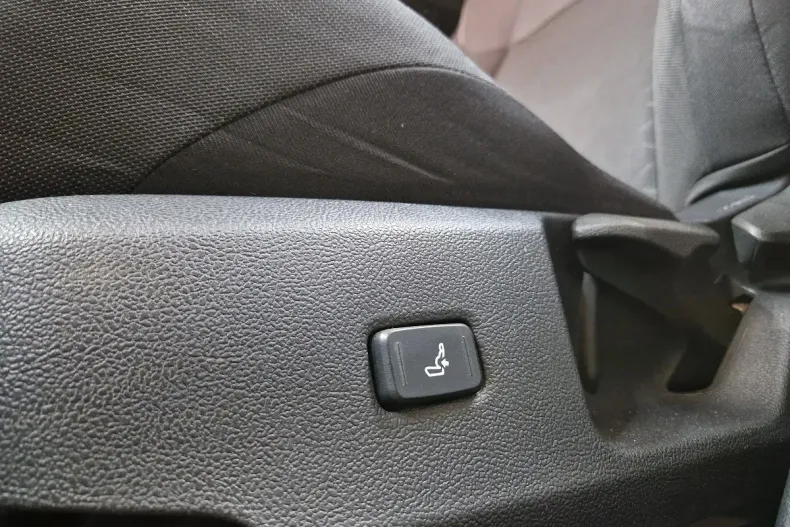 Toyota Corolla din 2021 cu 122.087 km - oferta TOY142407 - foto 10