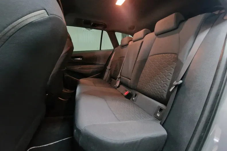 Toyota Corolla din 2021 cu 122.087 km - oferta TOY142407 - foto 11