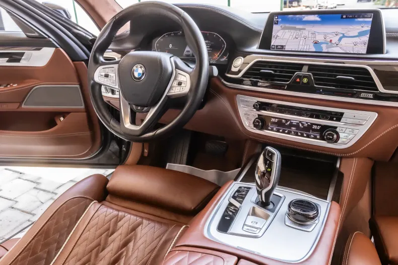 BMW Seria 7 din 2020 cu 138.000 km - oferta BMW142420 - foto 7