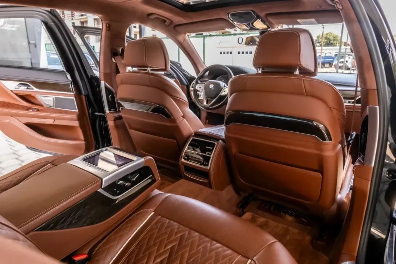 BMW Seria 7 din 2020 cu 138.000 km - oferta BMW142420 - foto 14