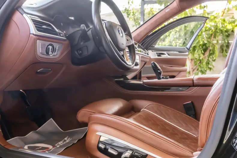 BMW Seria 7 din 2020 cu 138.000 km - oferta BMW142420 - foto 16