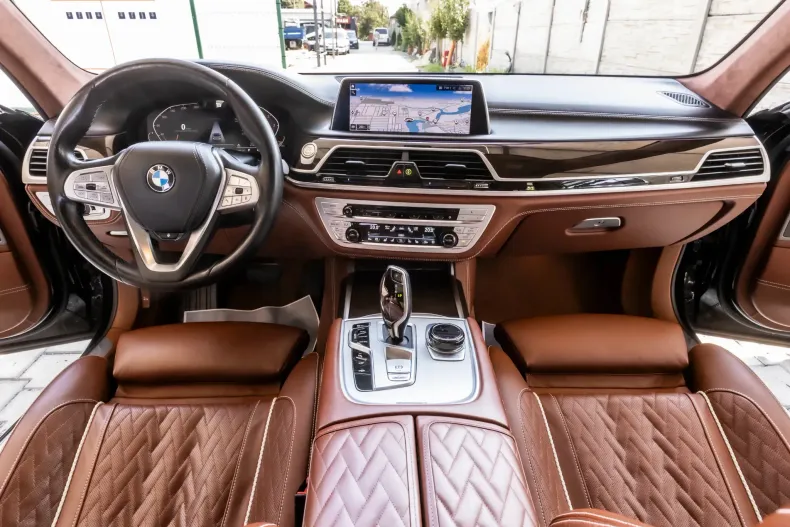 BMW Seria 7 din 2020 cu 138.000 km - oferta BMW142420 - foto 19