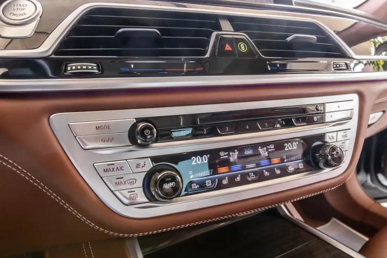 BMW Seria 7 din 2020 cu 138.000 km - oferta BMW142420 - foto 26