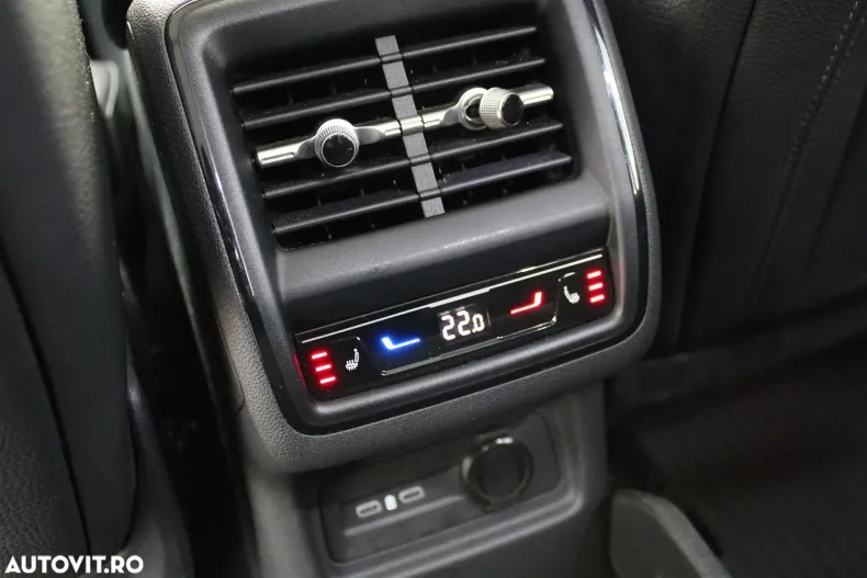 Skoda Kodiaq din 2024 cu 13.906 km - oferta SKO142452 - foto 13