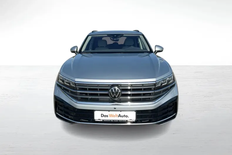 Volkswagen Touareg din 2024 cu 52.152 km - oferta VOL142457 - foto 8