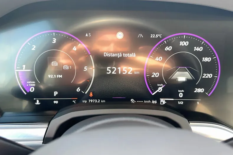 Volkswagen Touareg din 2024 cu 52.152 km - oferta VOL142457 - foto 13