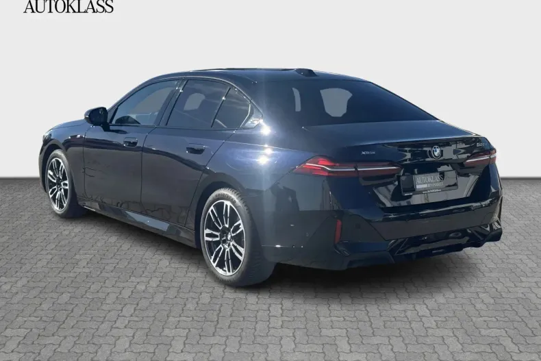 BMW Seria 5 din 2024 cu 18.690 km - oferta BMW142458 - foto 3