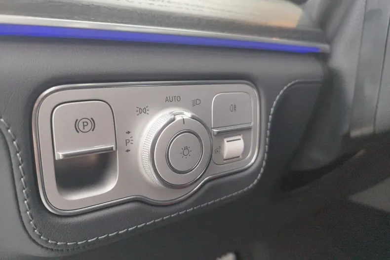 Mercedes-Benz GLE din 2021 cu 29.970 km - oferta MER142461 - foto 6