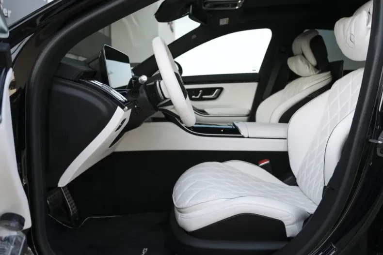 Mercedes-Benz S din 2025 cu 6.000 km - oferta MER142462 - foto 9