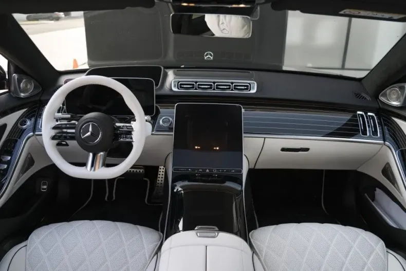 Mercedes-Benz S din 2025 cu 6.000 km - oferta MER142462 - foto 18