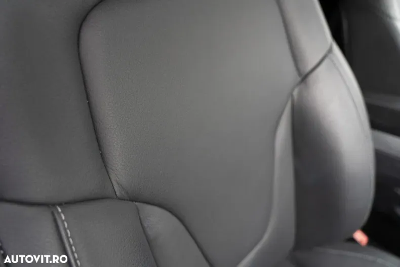 Mercedes-Benz V din 2023 cu 42.000 km - oferta MER142463 - foto 31