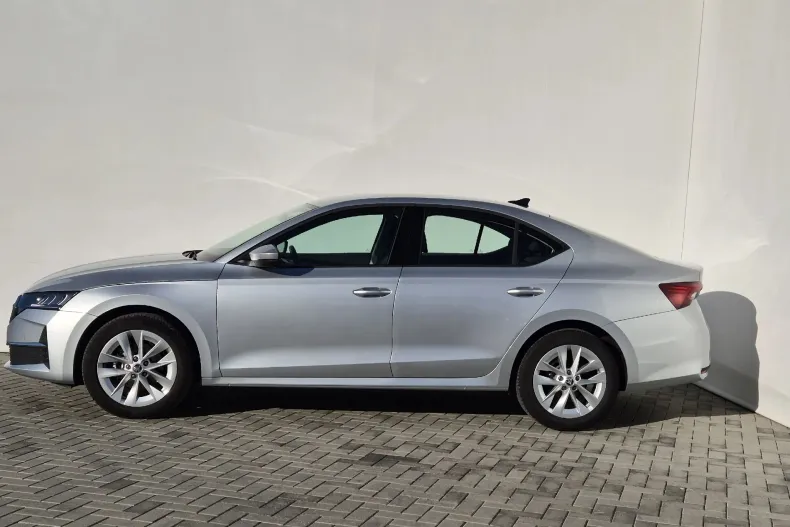 Skoda Octavia din 2024 cu 14.891 km - oferta SKO142468 - foto 2