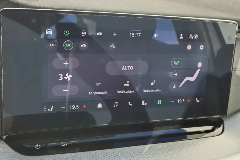 Skoda Octavia din 2024 cu 14.891 km - oferta SKO142468 - foto 24