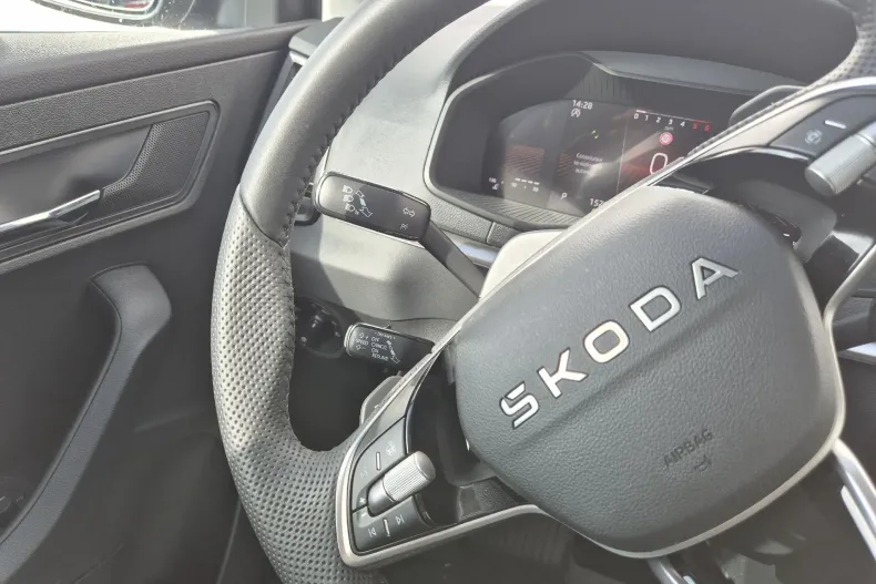 Skoda Karoq din 2025 cu 1.526 km - oferta SKO142469 - foto 16