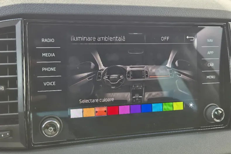 Skoda Karoq din 2025 cu 1.526 km - oferta SKO142469 - foto 24