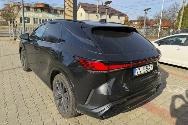 Lexus Seria RX din 2025 cu 5.870 km - oferta LEX142486 - foto 7